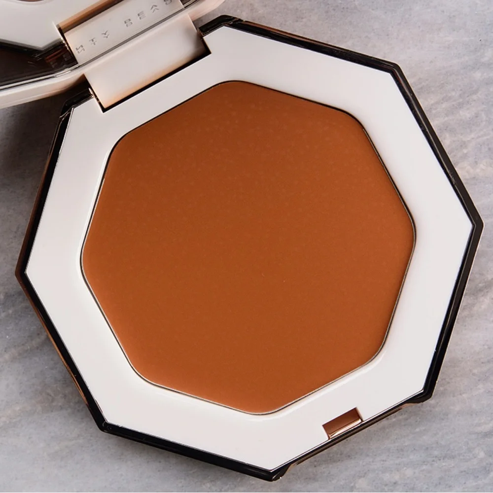 Fenty Beauty used glaze